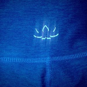 Beyond Yoga yoga pants size small, blue